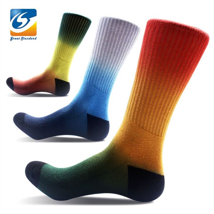 Sports Dip Dye Socks
