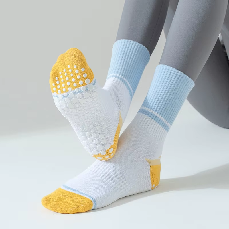 Breathable Solid Grip Yoga Professional Smooth Pilates Socks suppliers