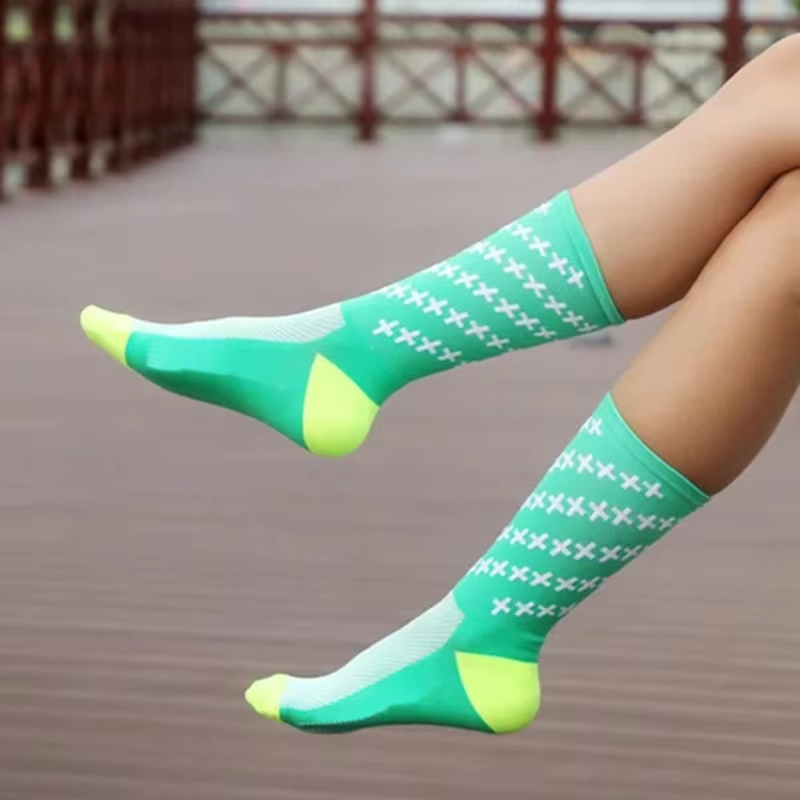 High Quality Cotton Custom Logo Designs Crew Sports Socks best