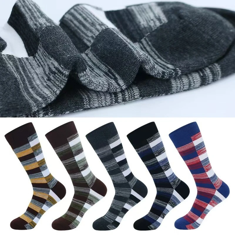 Men Large Size Retro Stripe Knit Breathable Socks suppliers