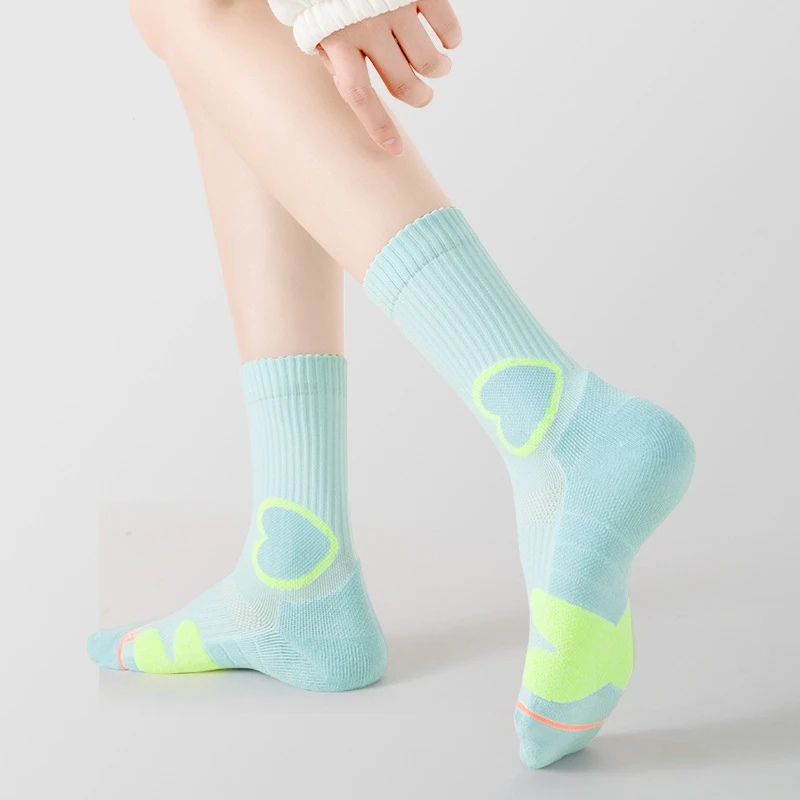 Moisture Wicking Breathable Crew Running Socks best